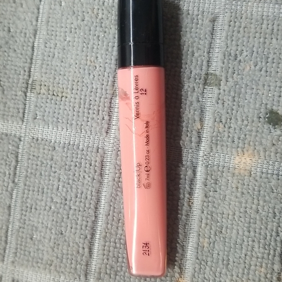Black up lip gloss - Picture 3 of 3